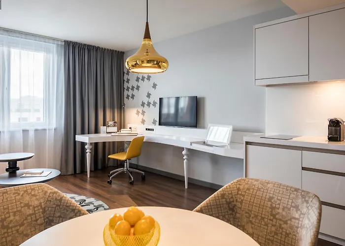 Capri By Fraser, Frankfurt Apart Otel 4*