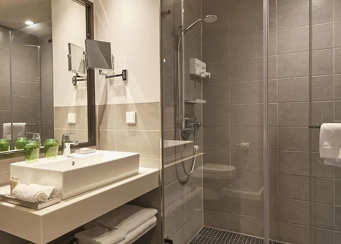 Apart Otel Capri By Fraser, Frankfurt 4*